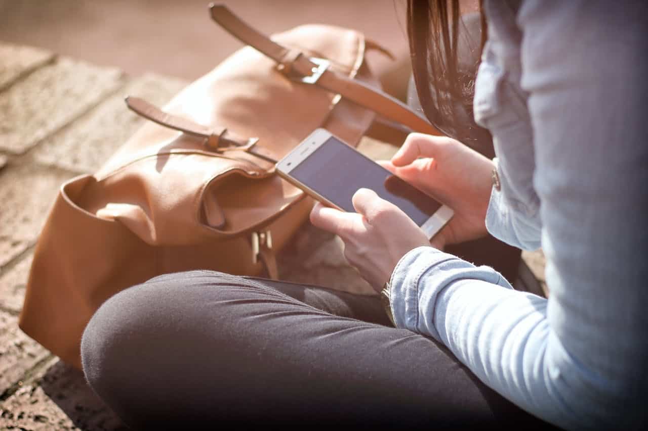Your Digital Toolkit: Must-Have Apps for Expats Living in Spain