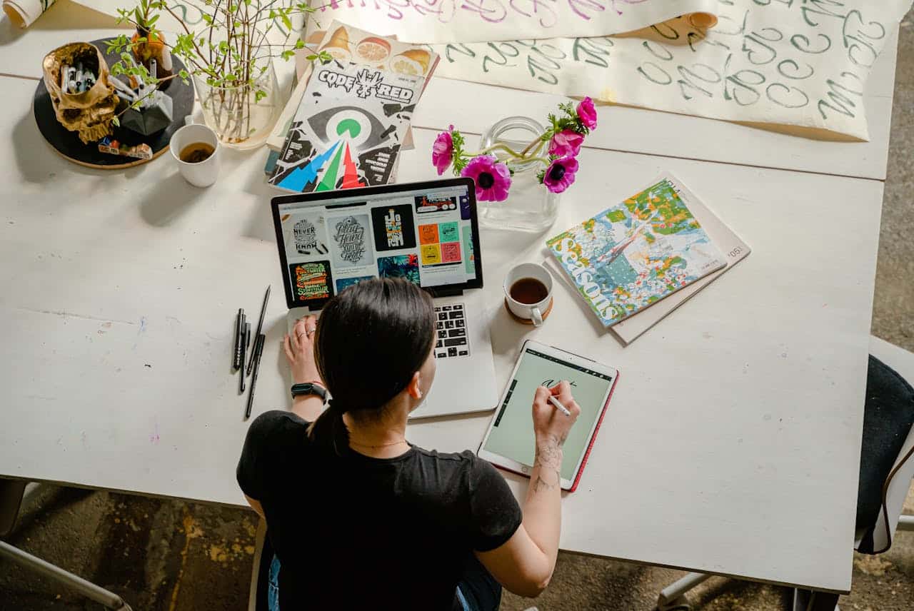 From Seoul to Barcelona: My Journey Embracing Hybrid Work & Thriving as an Expat in Spain
