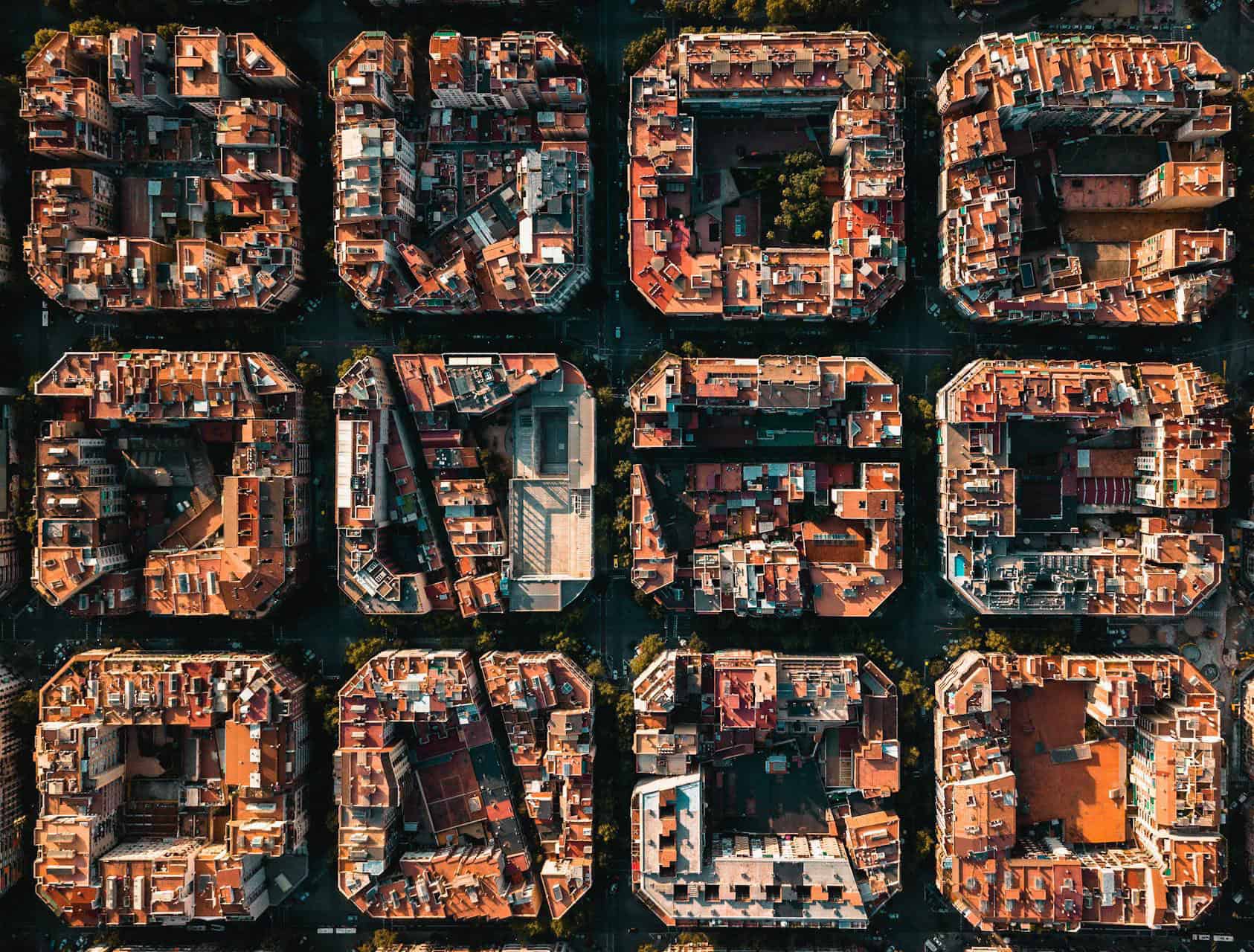 Renting vs. Buying Property in Spain : What Expats Need to Know